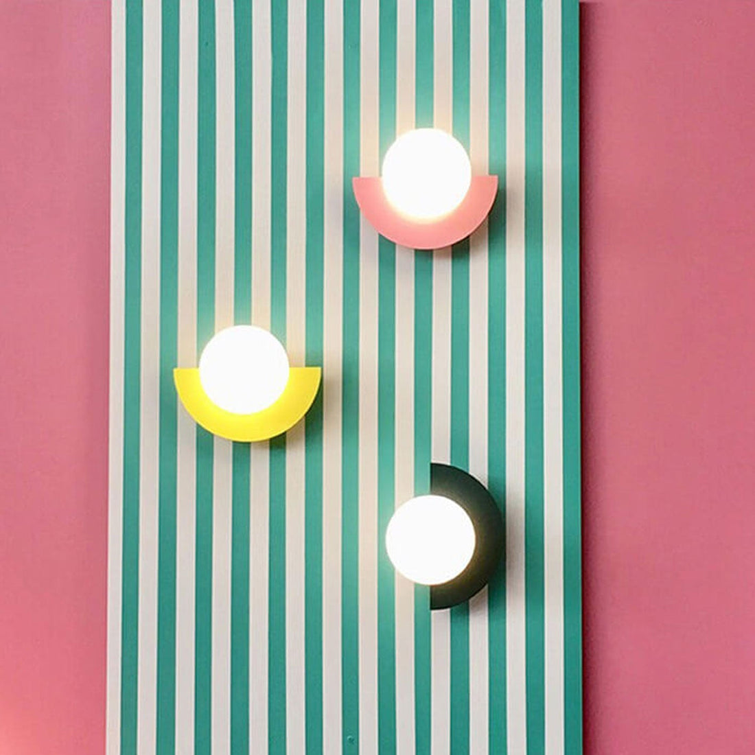 Geometrische LED Wandleuchte – Modernes Designer-Licht mit Farbakzenten-Wall Lights-Lumensis-Pink-100V-120V-Lumensis