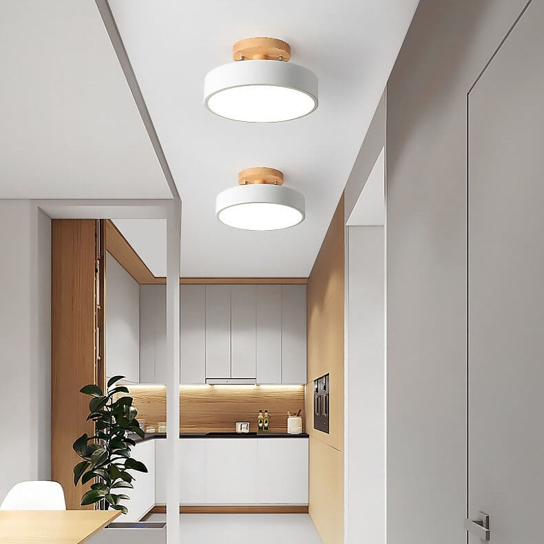 Skandi LED Deckenleuchte – Minimalistisches Design mit Holz-Sockel-Semi-Flush Mount Lighting-Lumensis-Small-Warmes Licht(3000K)-Lumensis