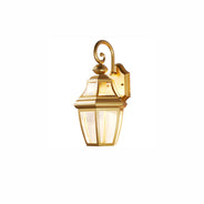 Goldene Außenwandleuchte im Kolonialstil