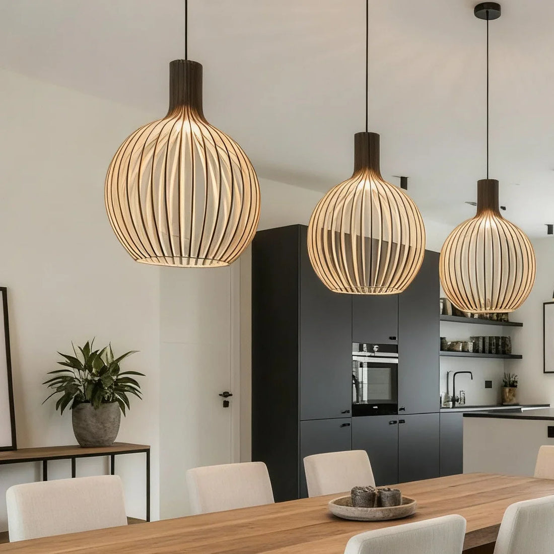 Holz Pendelleuchte Skandinavisch – Runde Hängelampe 35/45/55 cm-Ceiling Lamps-Lumensis-Ø 35cm-Außen schwarz | innen Holz-Lumensis