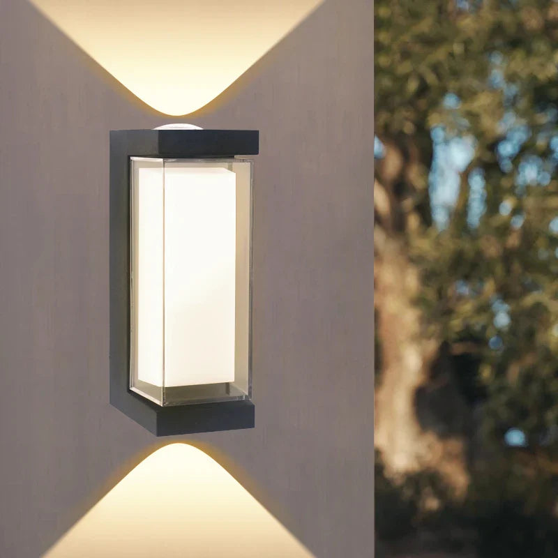 Minimalistische Up-Down-LED-Wandleuchte