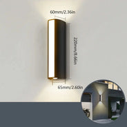 Schmale LED-Außenwandleuchte