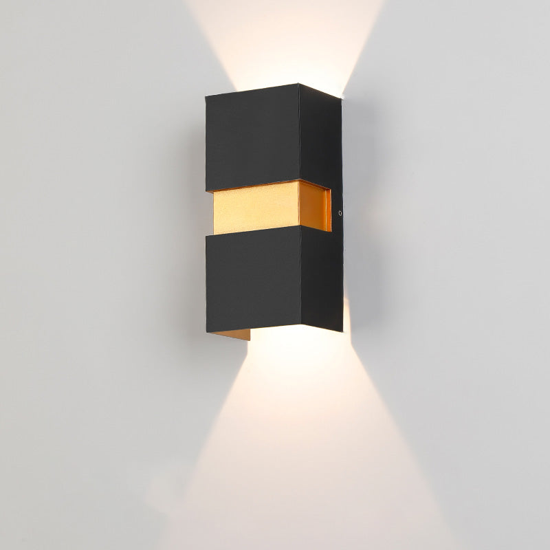 Goldene Up-Down-Außenwandleuchte