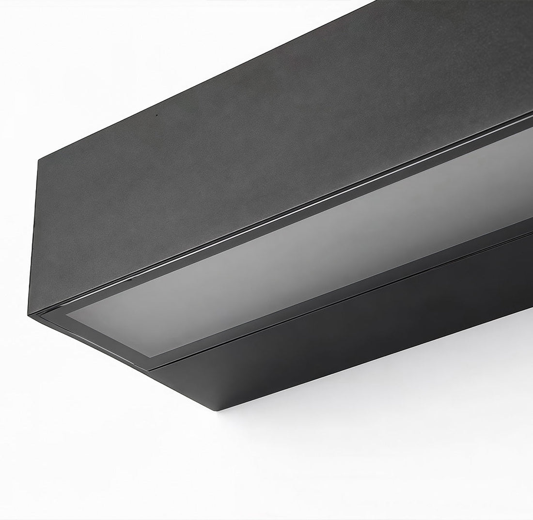 Linear LED Außenwandleuchte – Minimalistische Fassadenlampe in Schwarz-Lighting > Outdoor Lighting > Outdoor Wall Lighting > Linear Wall Lights-Lumensis-20cm-Warmes Weiß-Lumensis