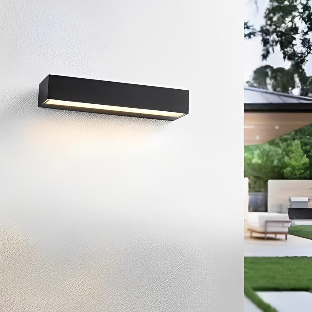 Linear LED Außenwandleuchte – Minimalistische Fassadenlampe in Schwarz-Lighting > Outdoor Lighting > Outdoor Wall Lighting > Linear Wall Lights-Lumensis-20cm-Warmes Weiß-Lumensis