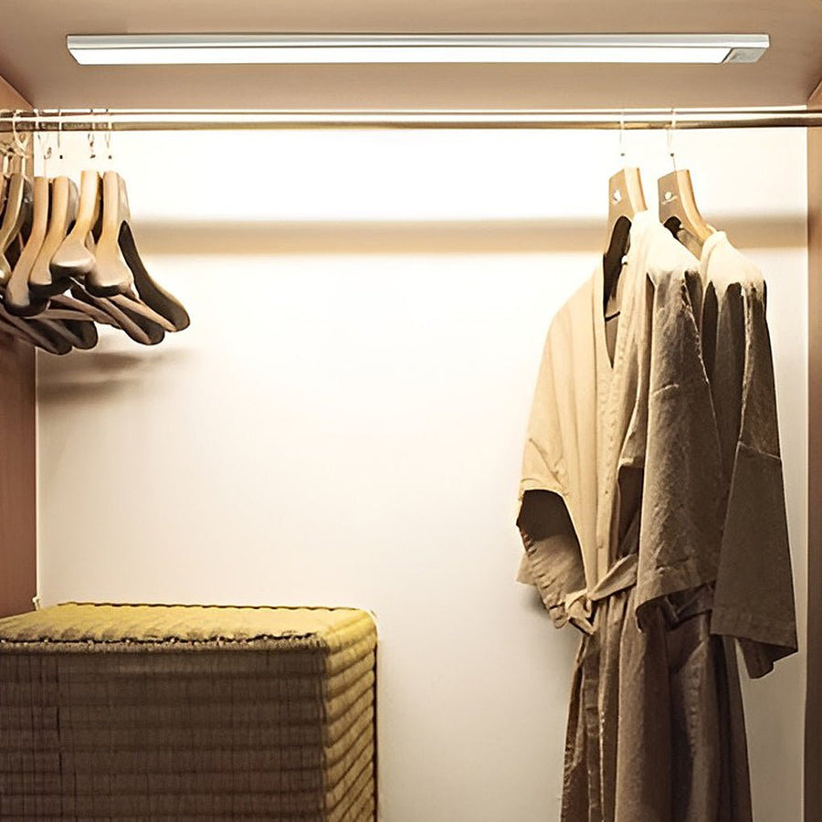 Kabellose LED Unterbaubeleuchtung – Mit Bewegungssensor & USB-Akku – Ultraflach-Lighting > Wall Lights > Undercabinet Lights-Lumensis-Silber-Weiß-Lumensis