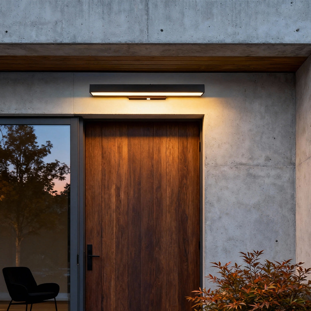 Lineare LED Edelstahl-Wandleuchte – Mit Bewegungssensor & IP65 – Schwarz-Lighting > Outdoor Lighting > Outdoor Wall Lighting > Motion Sensor Wall Lights-Lumensis-Kein Bewegungssensor-32 cm-Lumensis